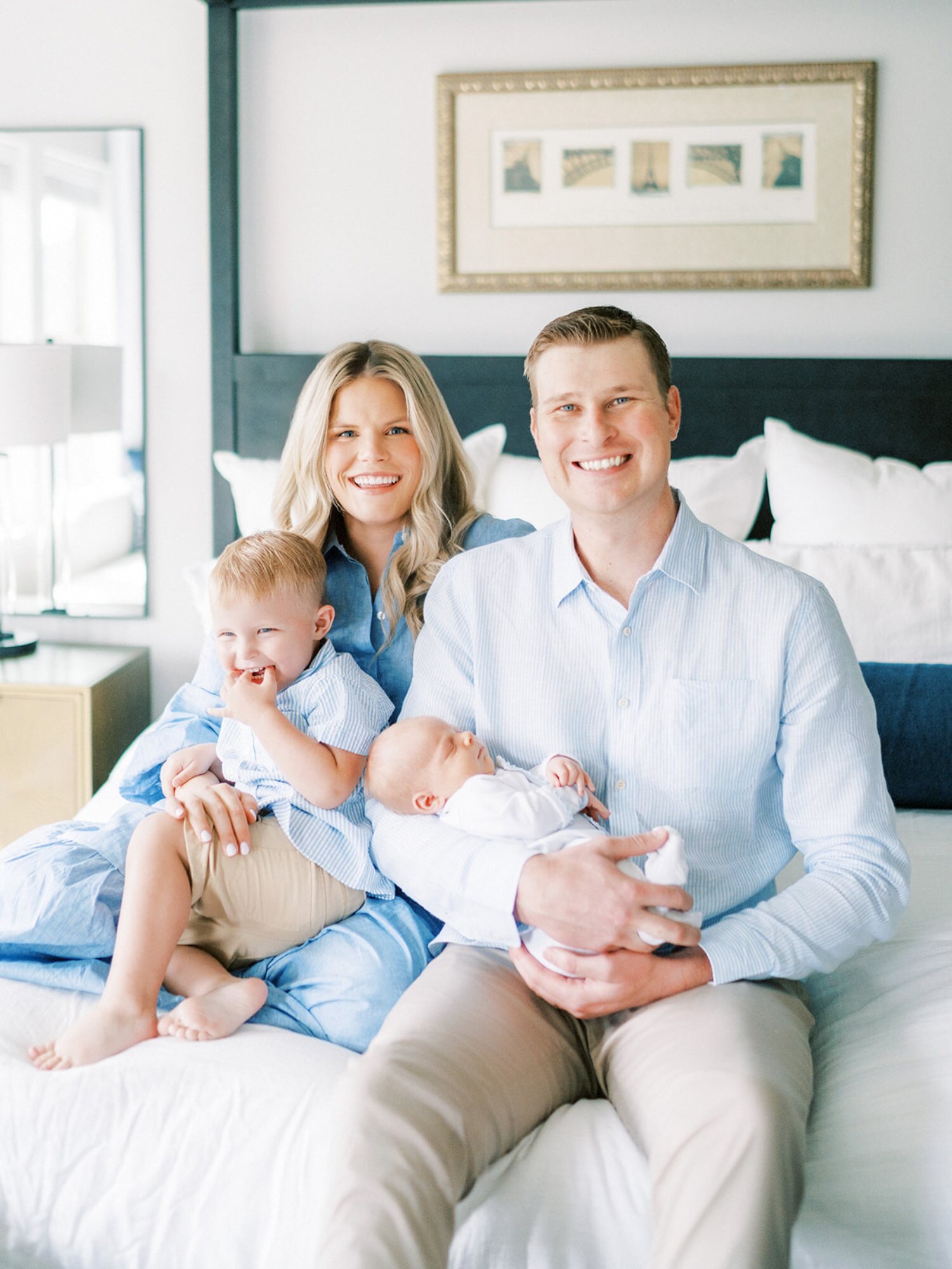 Dallas newborn and family session in-home