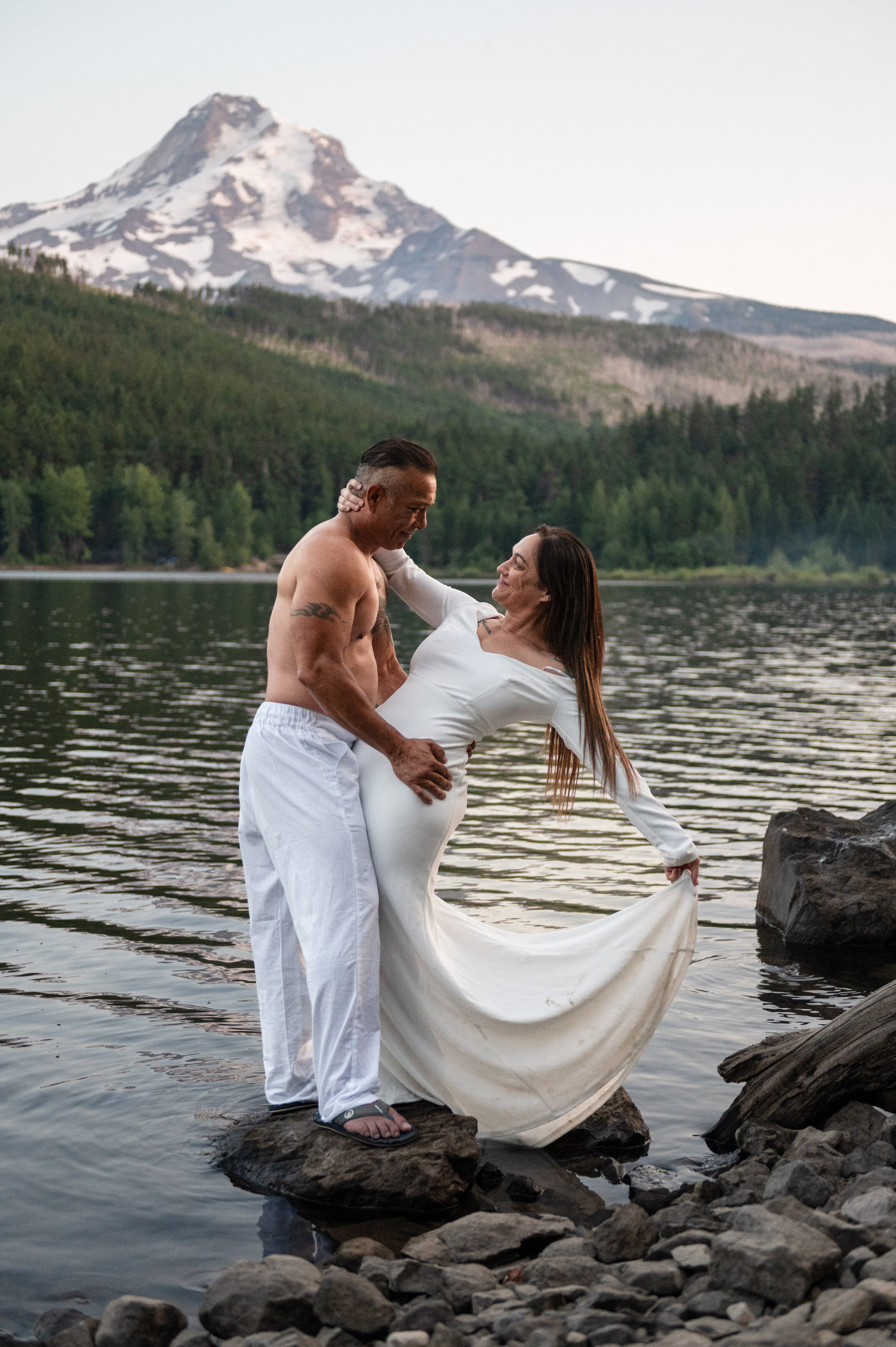 Laurence-Lake-Mount-Hood-Elopement-4462