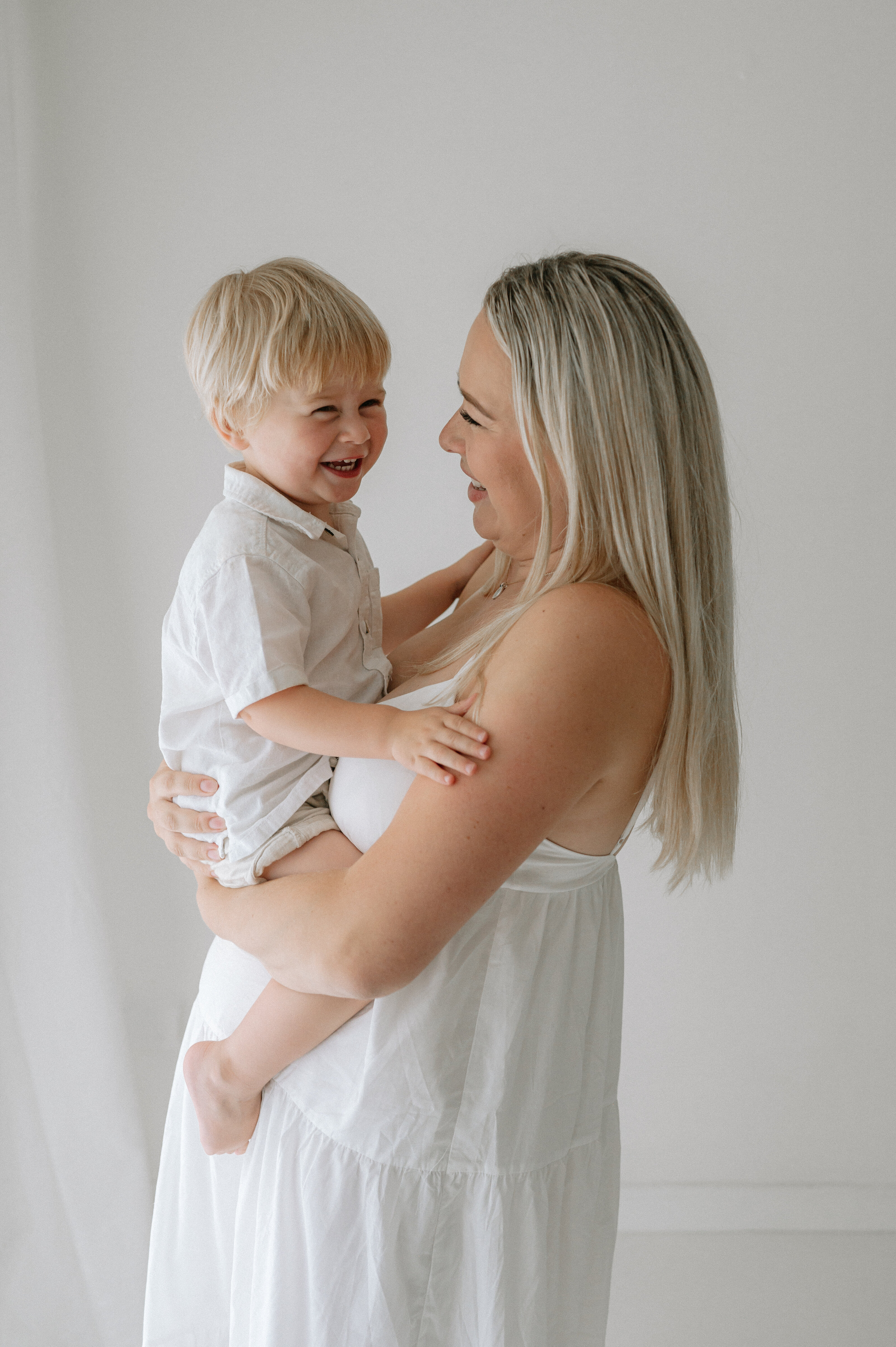 YORK FAMILY PHOTOGRAPHER, HARROGATE FAMILY PHOTOGRAPHER, LEEDS FAMILY PHOTOGRAPHER, FAMILY, PHOTOGRAPHY, FIRST BIRTHDAY, CELEBRATION PHOTOGRAPHY, YORKSHIRE