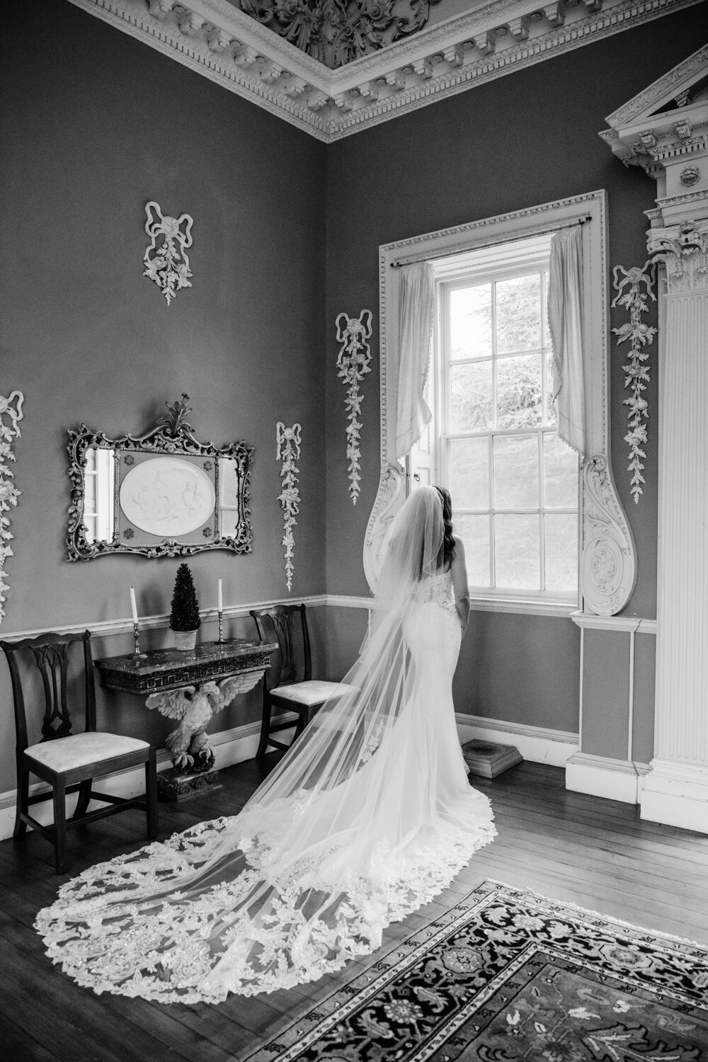 jimmy-choo-wedding-shoes-cult-gaia-annapolis-wedding-whitehall-wedding-newport-bride-karenadixon©-2024-400-5