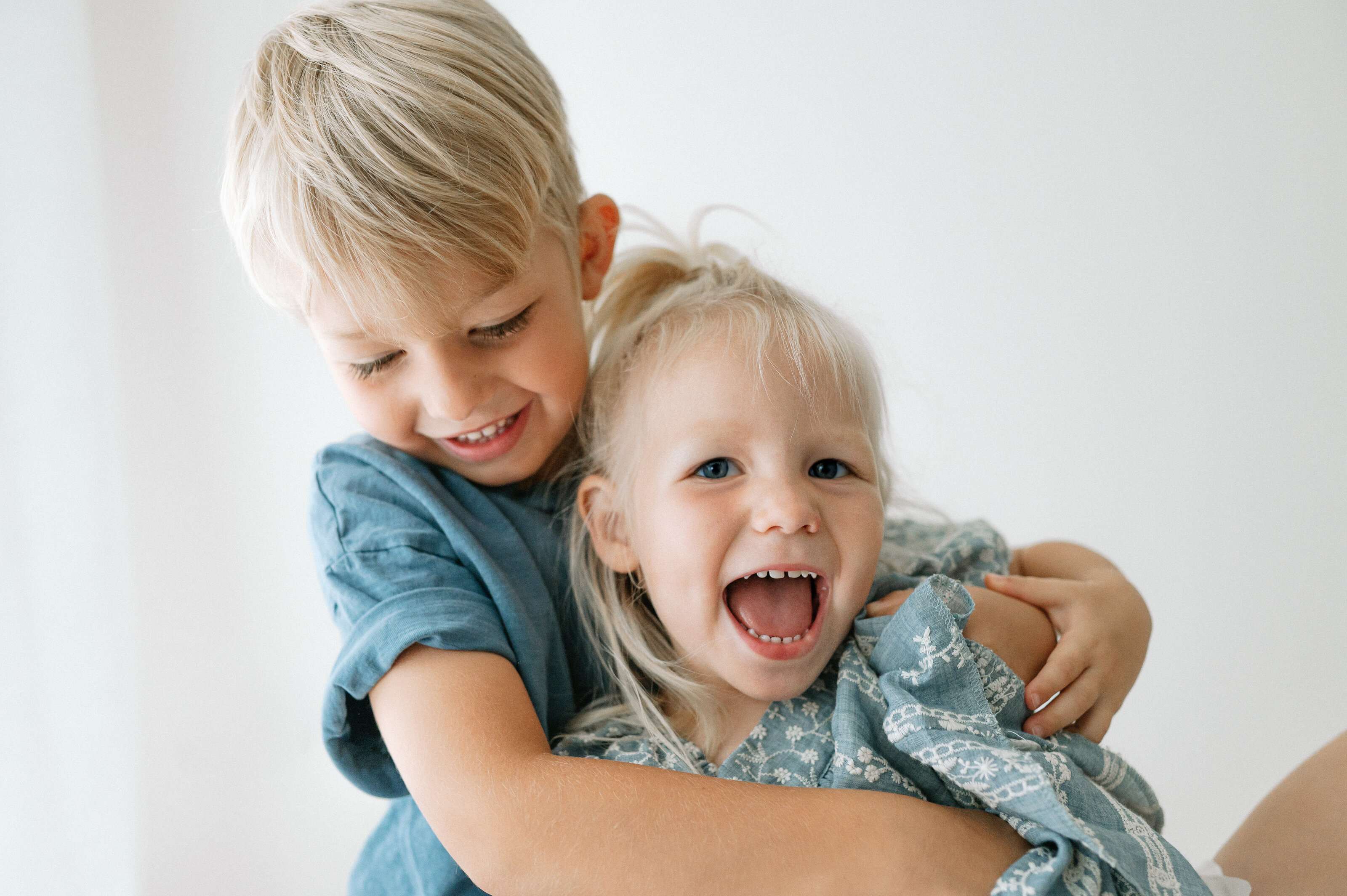YORK FAMILY PHOTOGRAPHER, HARROGATE FAMILY PHOTOGRAPHER, LEEDS FAMILY PHOTOGRAPHER, FAMILY, PHOTOGRAPHY, FIRST BIRTHDAY, CELEBRATION PHOTOGRAPHY, YORKSHIRE
