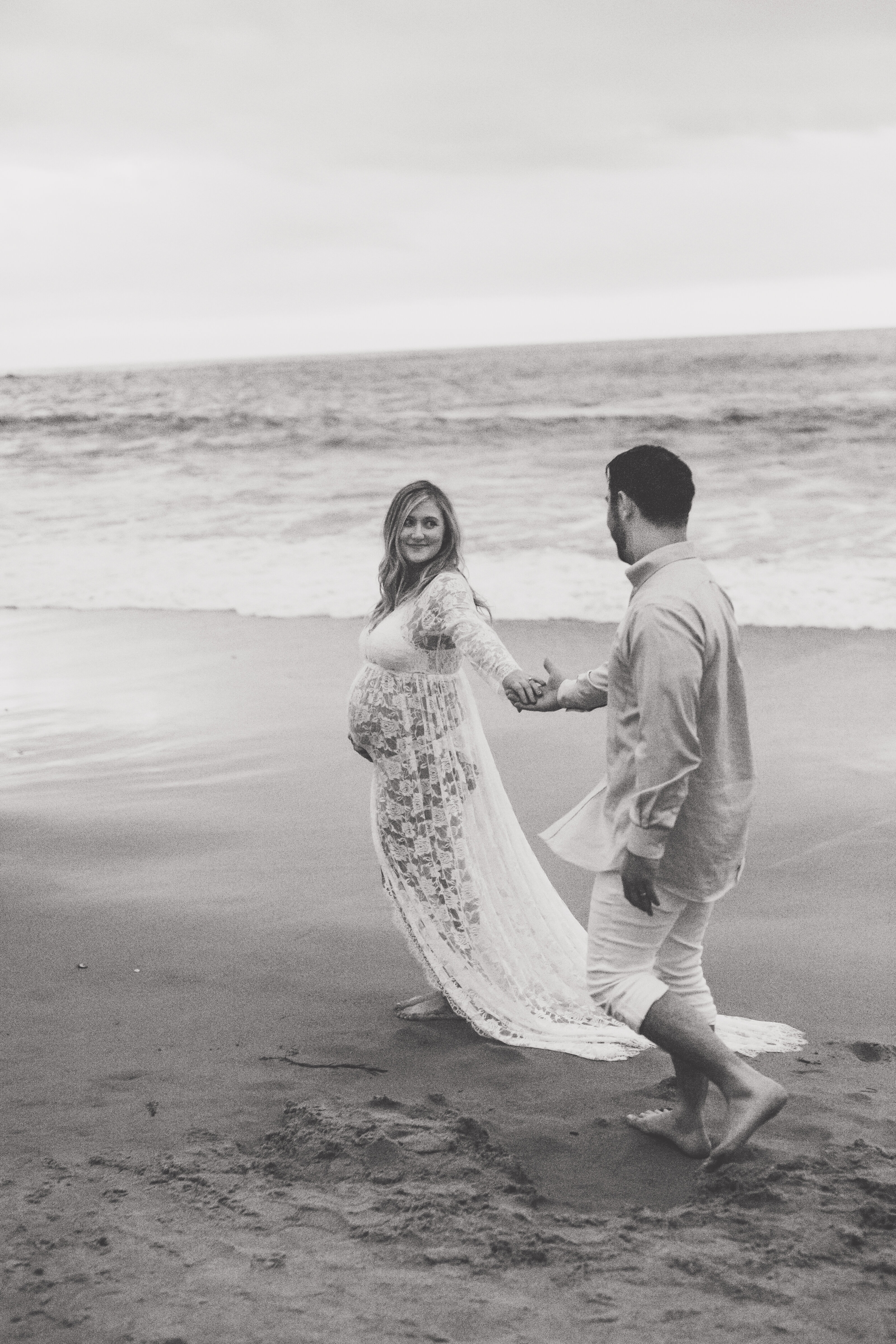 victoria_beach_oc__maternity_photo-29victoria_beach_oc__maternity_photo