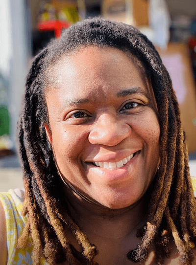Headshot of doula in Jacksonville Florida