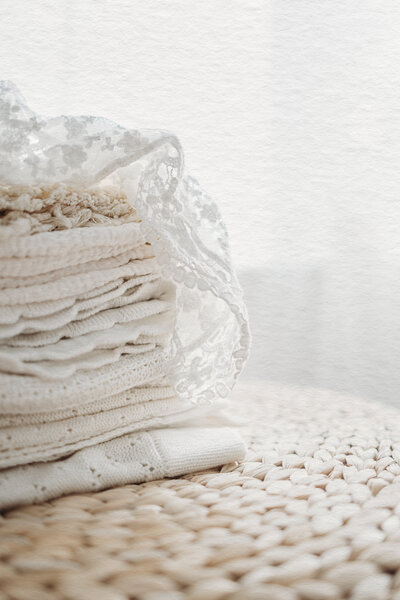 Stack of blankets provided during Ashtyn Kohler Photography's sessions.