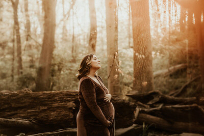 Chester County and Delaware County newborn photographer organic lifestyle portraits 