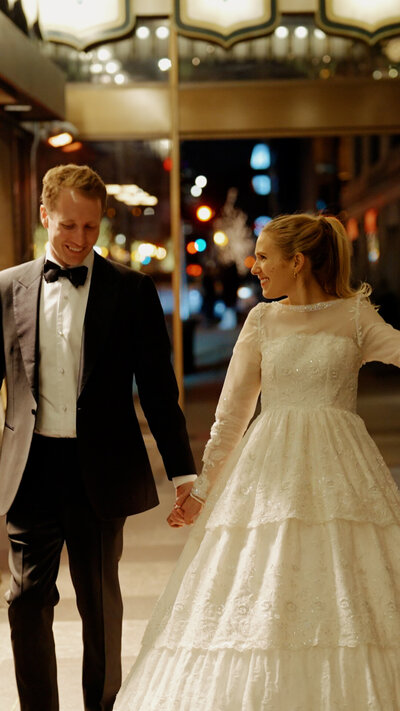 Chicago Wedding Videography - Kayla Myers Films is a Chicago Wedding Videographer that shoots unique Chicago Wedding Videos for Downtown Chicago City Weddings and beyond. Kayla Myers also shoots Chicago Family Photography & Chicago Family Films.