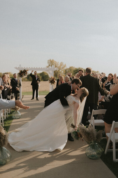 illinois-iowa-wedding-midwest-fall-october-romantic-film-rachael-marie-photography-74