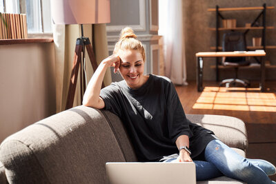Woman attends virtual therapy services at at The Practice, which offers supportive teen counseling in Chandler, Tucson, Gilbert, and Tempe. 