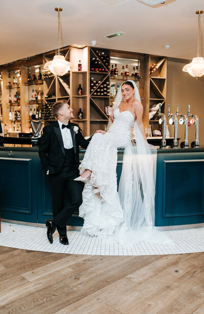 Natural, relaxed wedding photography in Glasgow