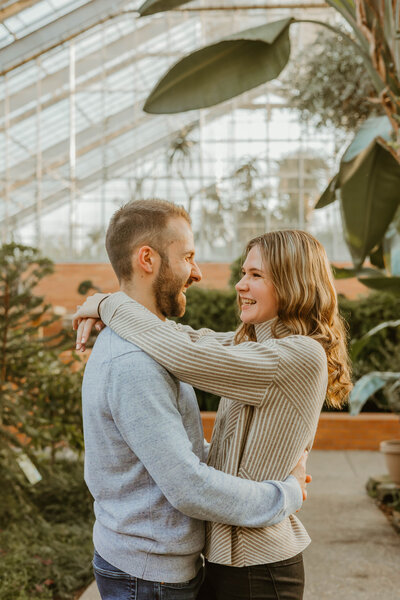 Contact Mariah Kasten Photo | Michigan Wedding Photographer