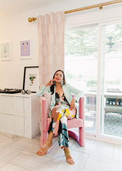 Andrea Serrano fashion stylist blogger