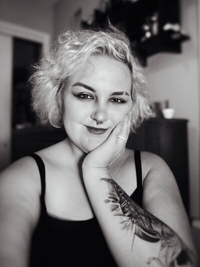 portrait of Alex Conklin, assistant photographer in Erie, PA
