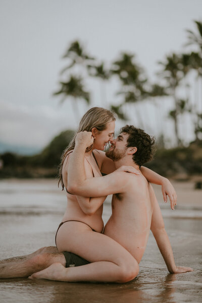 couple on the beach in maui