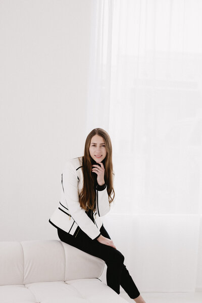 lydia anne about