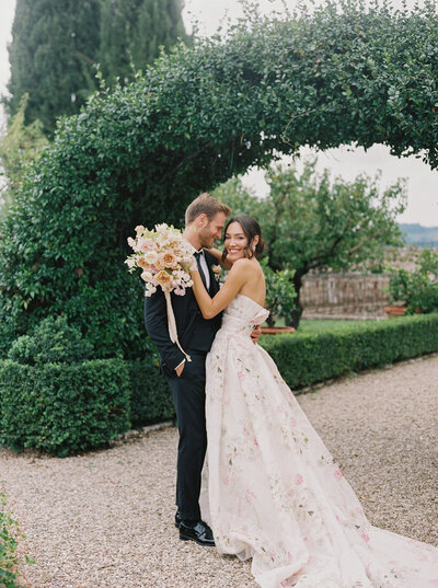 Luxury wedding in Tuscany by Liz Andolina