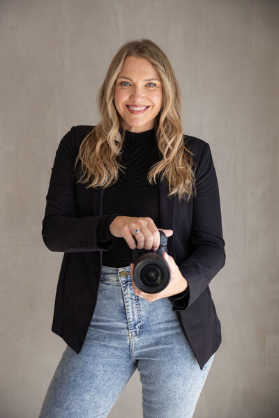 photographer breana isley