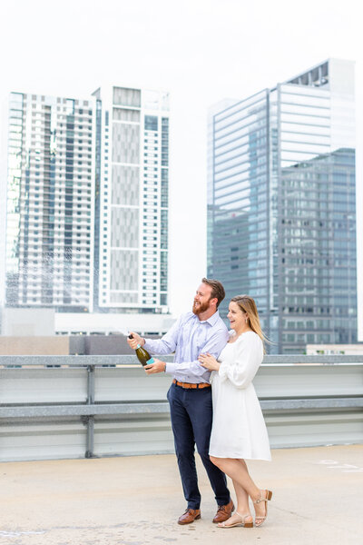Downtown-Houston-Rooftop-Engagement-Session--12