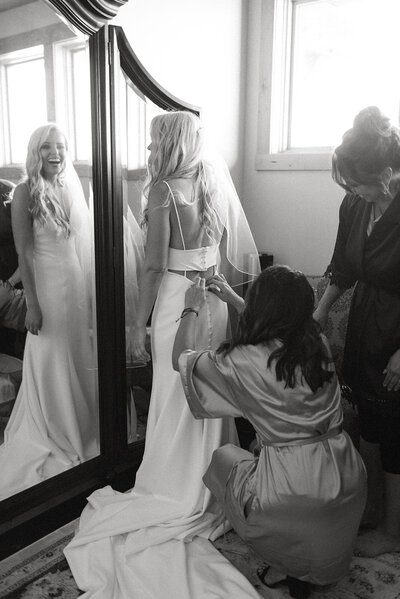Althoff+Wedding+01+GettingReady+Details-69_websize