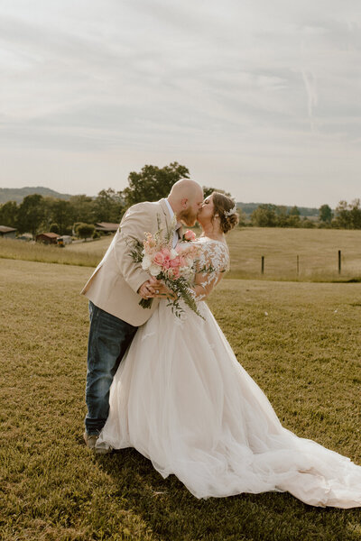 Capturing Love and Moments: A Pair of Perry's Photography Blog – Winchester, Kentucky's Premier Wedding Photographers