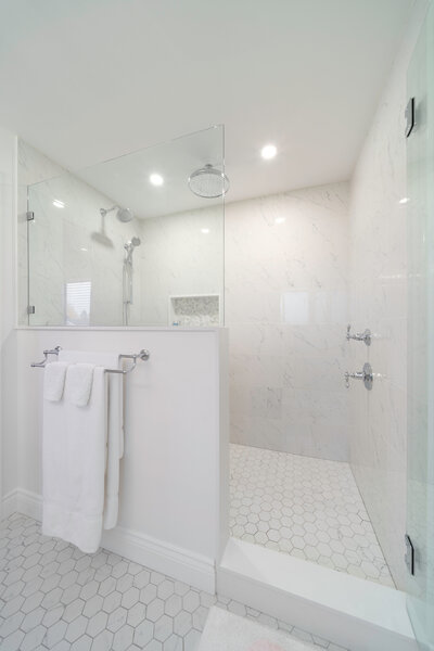 White textured tile in bathroom