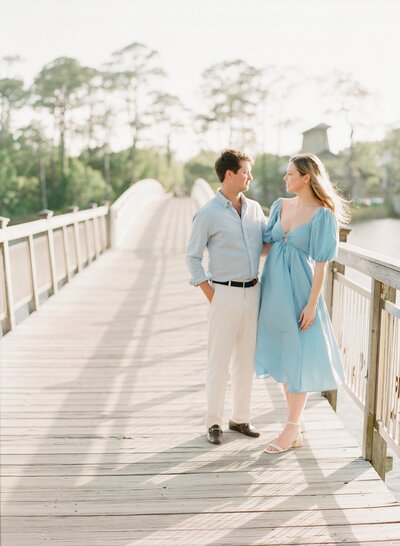 Watercolor-Florida-Engagement-Session-Jessie-Barksdale-Photography_0002