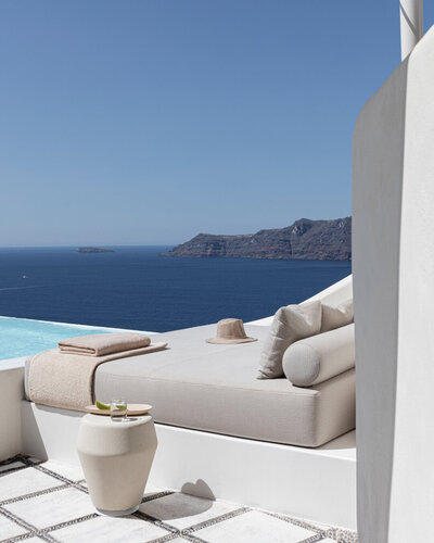 View of the cliffside garden at San Pietro Positano