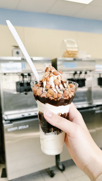 Soft serve with chocolate and peanuts
