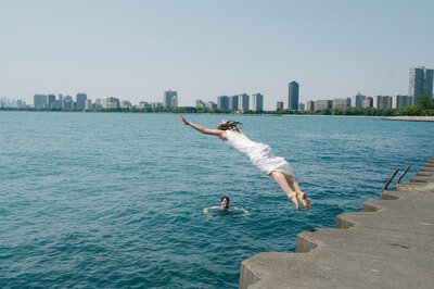 Chicago elopement at Lake Michigan