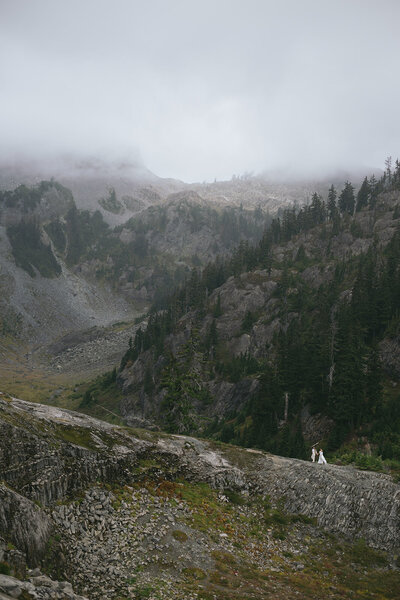 north-cascades-artist-point-elopement-photos-17