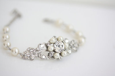 wedding-jewelry-rhinestone-pearl-bridal-bracelet-filigree-cuff-bracelet-pearl-wedding-bracelet-paris-classic-bracelet