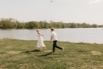 Michigan Wedding and Couples Photographer | Mariah Kasten