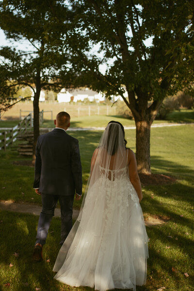 michigan elopement photographer midwest elopement and wedding photographer ohio hocking hills national park elopement documentary photographer west virginia, pennsylvania, ohio, new york, montana, midwest