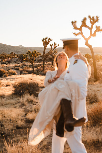 HJ-MORONGO-VALLEY-JOSHUA-TREE-ELOPEMENT-BY-SYDNEY-AND-RYAN-DECEMBER-2023-7