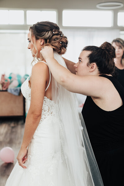 Columbus  bridal party