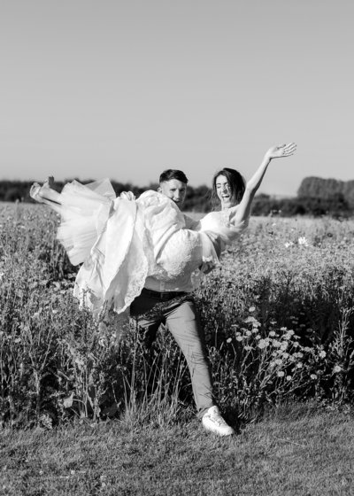 Adorlee-014-southend-barns-wedding