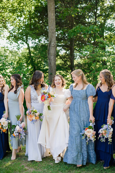 Luxury wedding at the Botanical Gardens of the Ozarks in Fayetteville, Arkansas by Cameron and Elizabeth Photography
