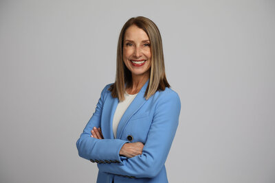 Nancy Himmelfarb, exuding confidence