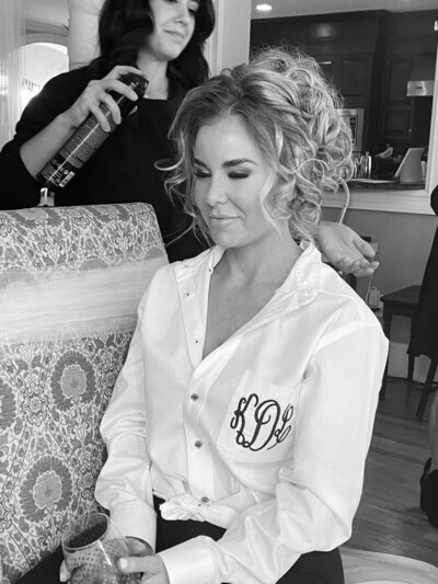 bridal hairstylist