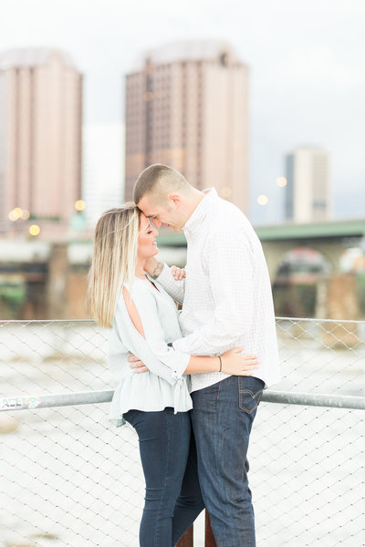 mandy-bryan-waterfront-richmond-engagement-photo-session-004