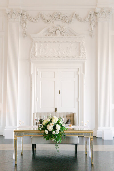 luxury-sweetheart-table-downtown-club-philadelphia