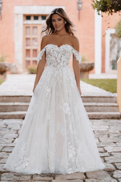 Plus Size Wedding Dresses | Janene's Bridal | Top Wedding Dress Store ...