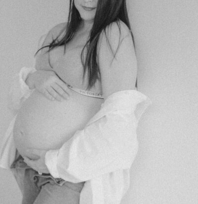 Hayley and Jordan Maternity-15-2