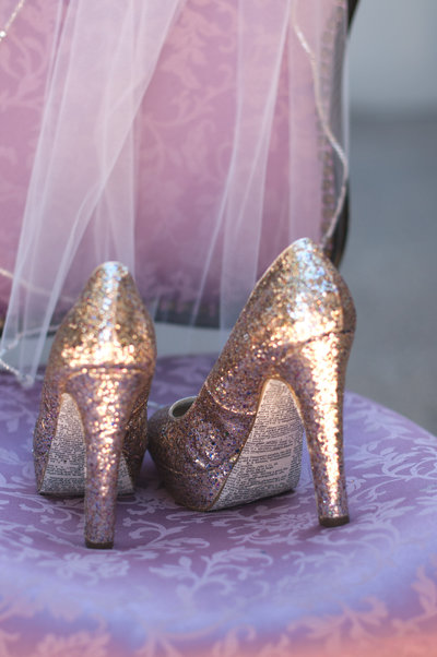 Romantic wedding details for the sophisticated brides. Luxury wedding details for orange county wedding. Romantic wedding details for los angeles wedding. bridal shoes. bridal gown. wedding reception centerpieces.