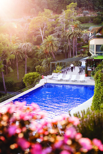 Sunset dip in the Belmond Hotel Splendid pool