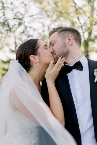 Old Hollywood Inspired Romantic Timeless Wedding Photos Winnipeg Wedding Photographer - Manitoba Wedding Photos - Romantic Wedding Photography - Canadian Film Photographer