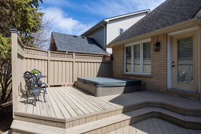 24 Worthington deck (3)