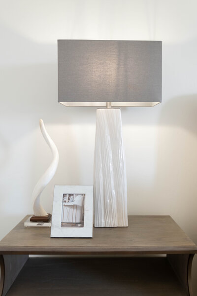 Enhance the ambiance of your living room with our minimalist white lamps for end tables or side tables.