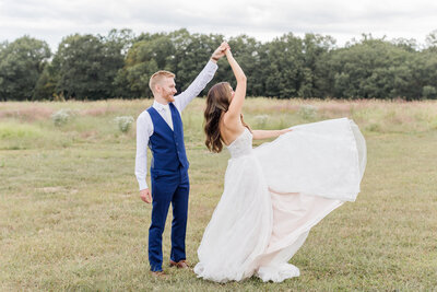 Wedding at the  Venue at Wildflower Ridge in Marthasville Missouri, Wedding photographer Columbia and St. Louis Missouri