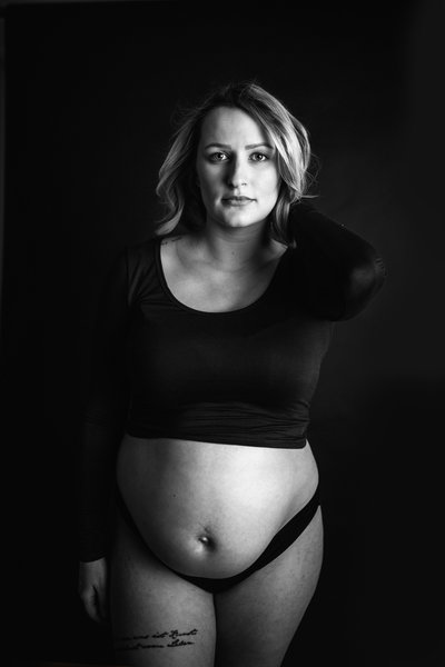 clearwater studio maternity photoshoot