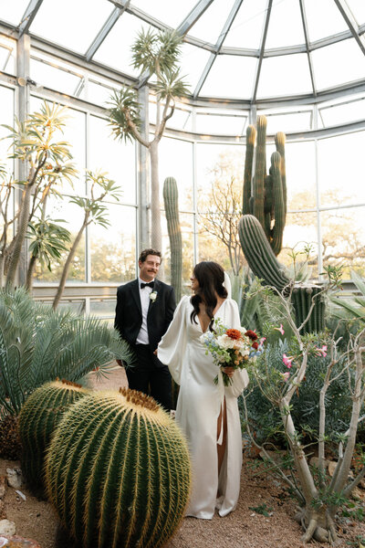 texas wedding couple captured in greenhouse